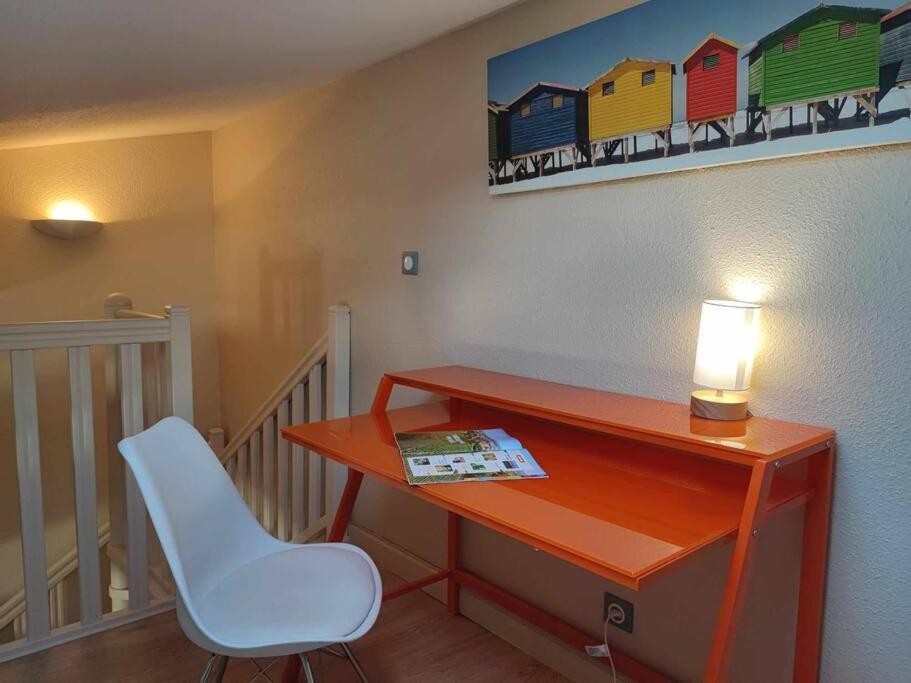 Апартаменты Charme De Victor Conciergeriedamecarcas Каркассон Экстерьер фото